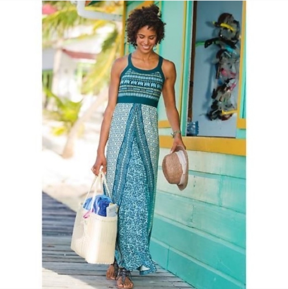 NWT Athleta Rio Maxi Dress Racerback Purple Printed XS has built in shelf bra. - Picture 2 of 12
